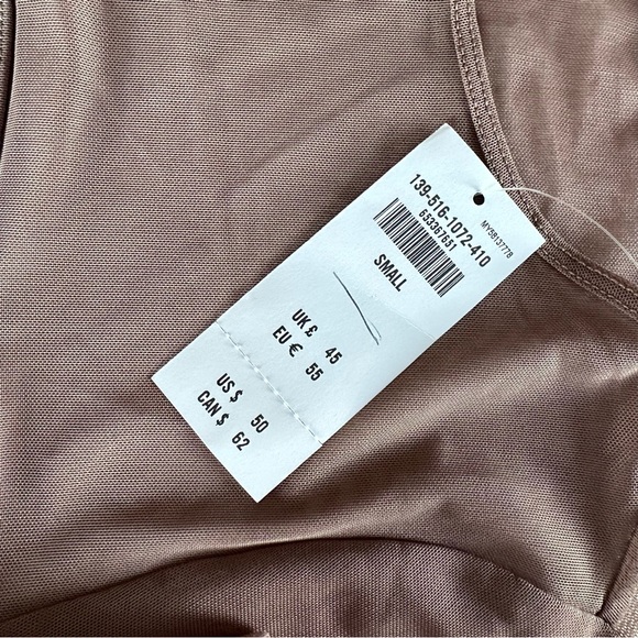 A&F Never Worn Long Sleeve Bodysuit With Mesh New With Tags - Picture 8 of 14